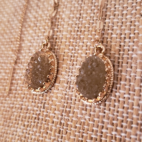 Gold plated Earrings, Dangle - Picture 5 of 5